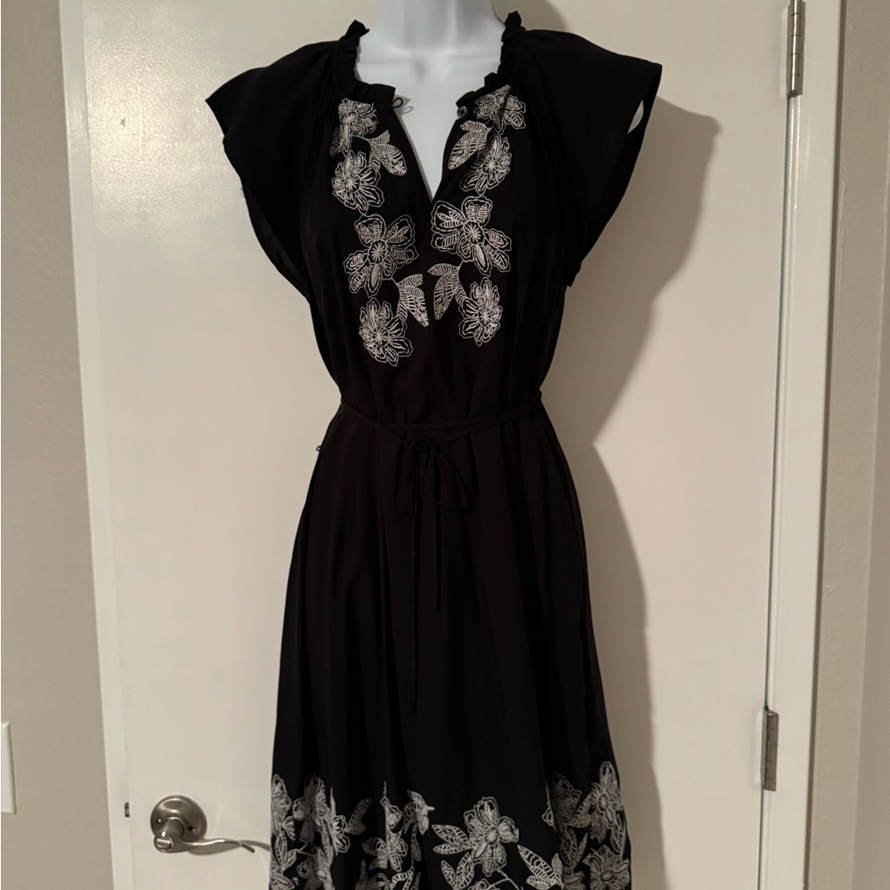 Elegant Black and White Floral Dress